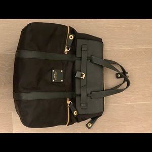 Henri Bendel Jetsetter Black